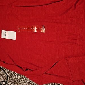 Long sleeves. Red sweater. Women's size XL. Raffaella. New with tags.